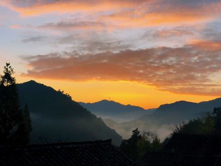 四明山