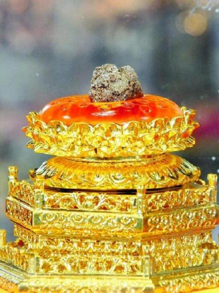 大报恩寺出土的佛顶骨舍利