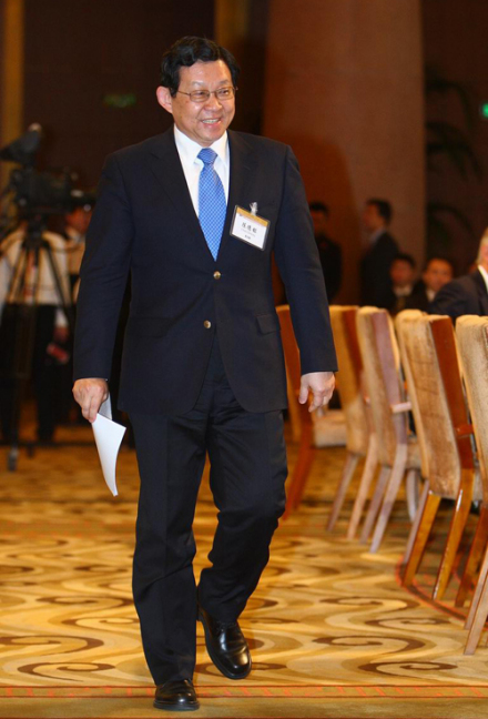 陈德铭