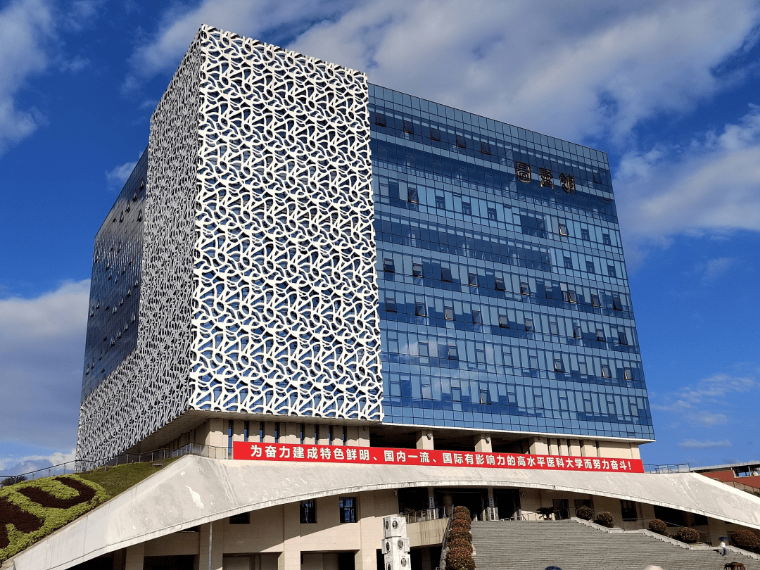 新蒲校区图书馆