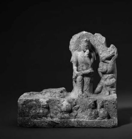 《邸广寿造石思惟像》