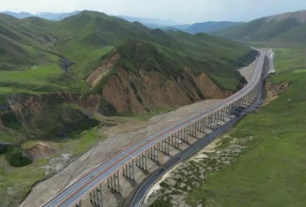 青海省扁都口至门源段公路工程（峨堡至盘坡段） 