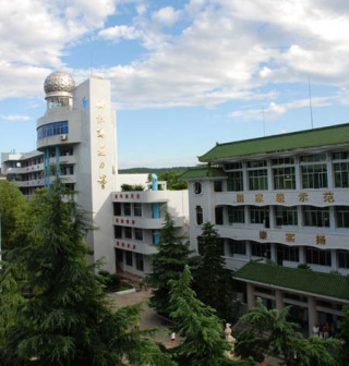 阆中中学