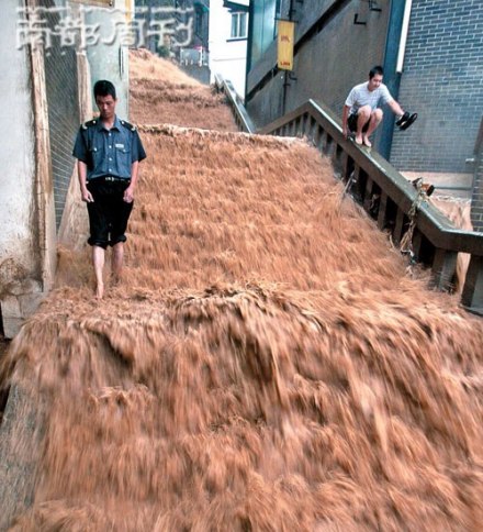 洪水图