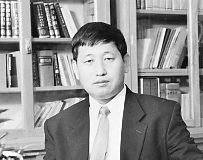 喻大华先生