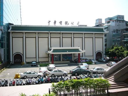 华视摄影大楼正门