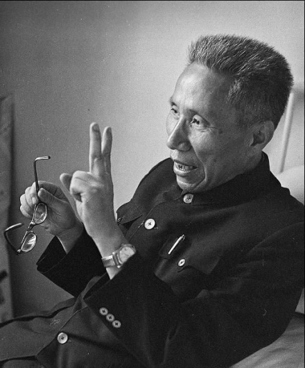 著名诗人李季   刘文韬 编辑