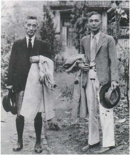 1937年10月，梁希（左）与金善宝在重庆