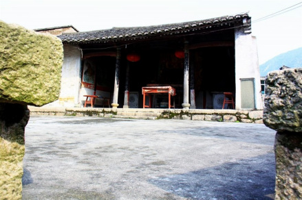 野猫山庙