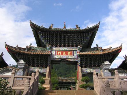 棂星门