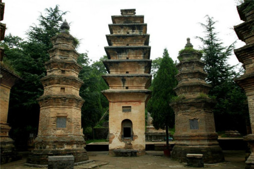 少林寺塔林—唐塔