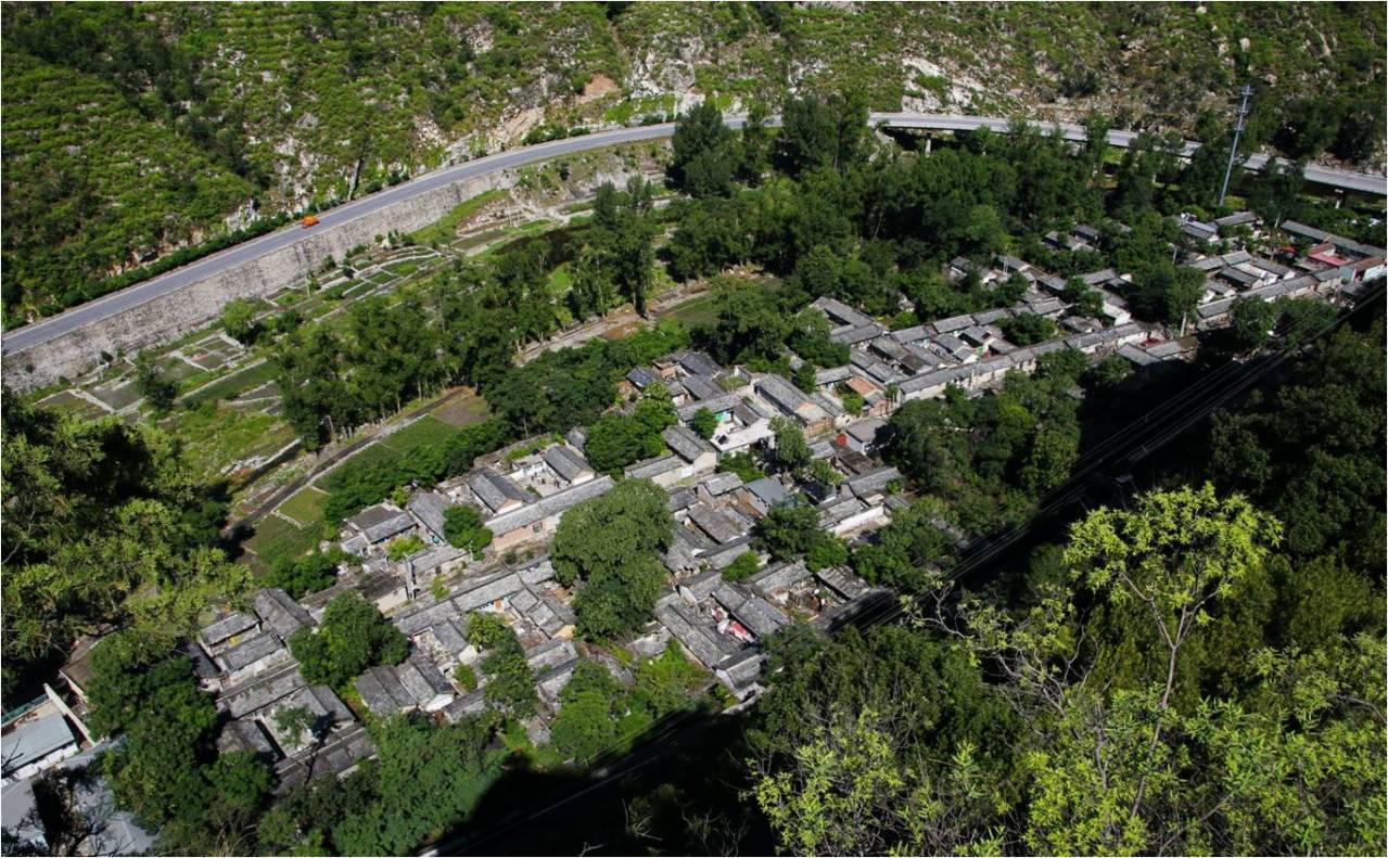 黑龙关村