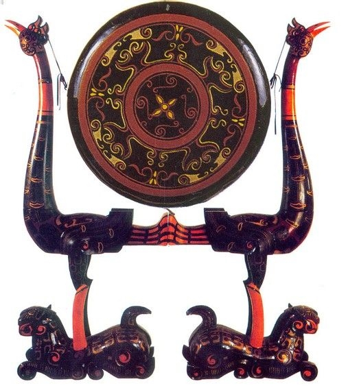 虎座凤架鼓