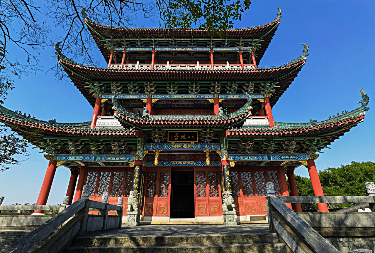 赣州八镜台