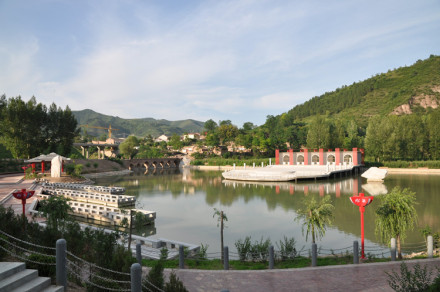水上剧场