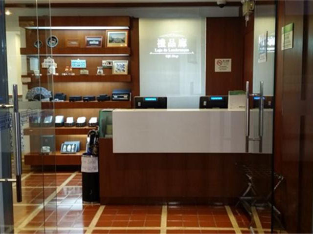 市政署大楼礼品廊