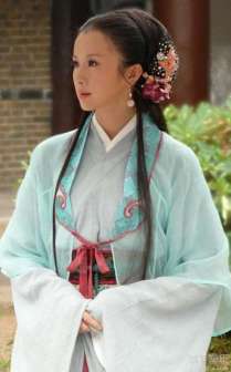 《牡丹亭》中饰演杜丽娘