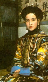 《垂帘听政》中的慈禧（刘晓庆饰）