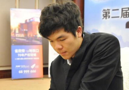 柯洁在比赛中