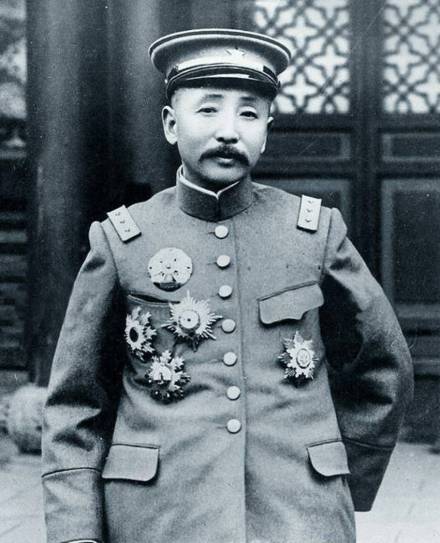 张作霖像