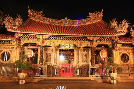 龙山寺