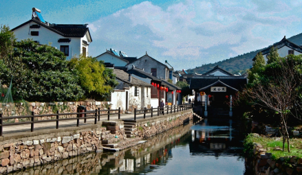 陆巷古村