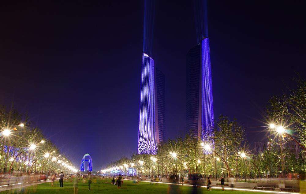 南京国际青年文化中心夜景