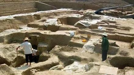 七里坪遗址挖掘现场