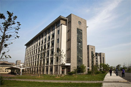 无锡城市职业技术学院院内风景