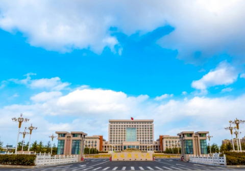 学校大门