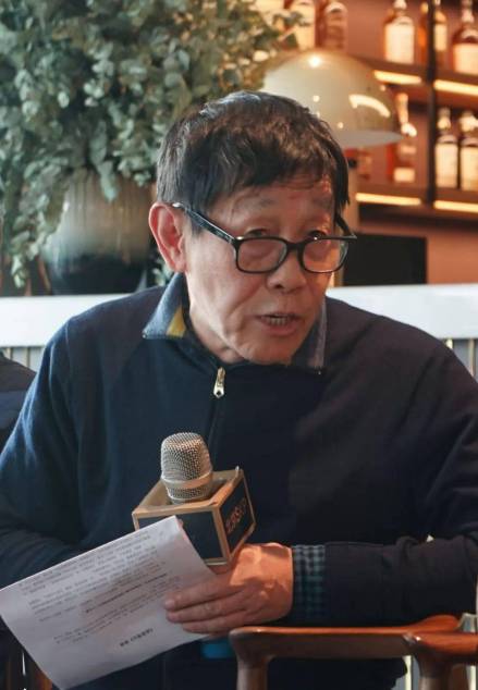 李零
