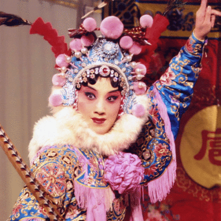杨嬿