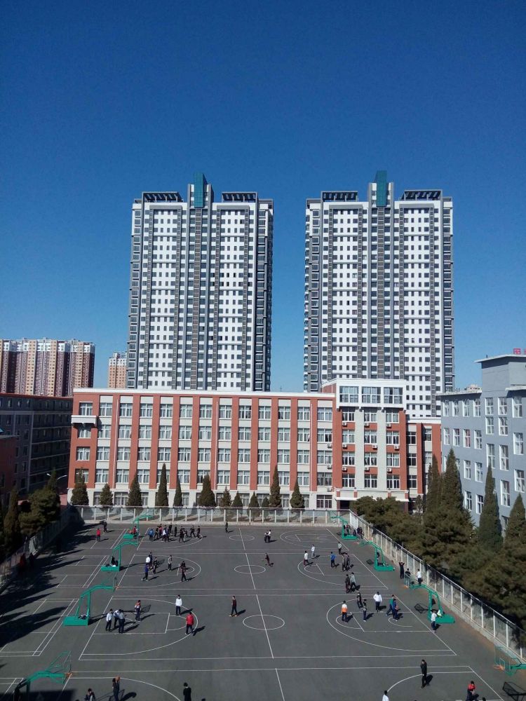 高三教学楼