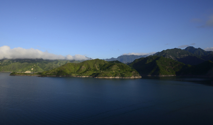 千峡湖