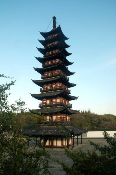 兴圣教寺塔
