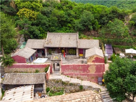 灵泉庵