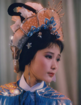越剧电影《五女拜寿》