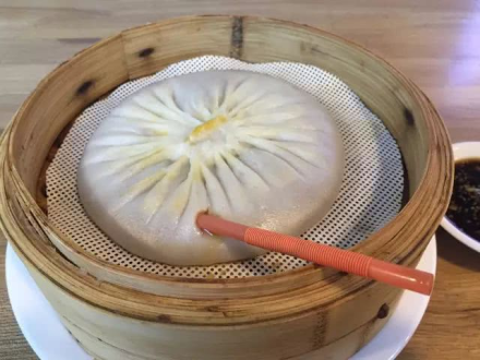蟹黄汤包