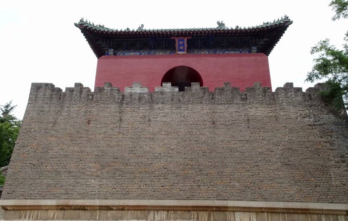 方城明楼