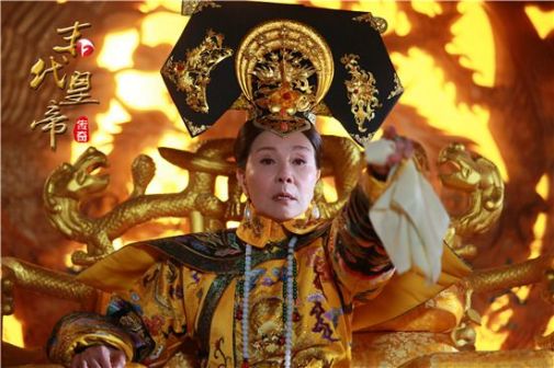 《末代皇帝传奇》中的慈禧（归亚蕾饰）