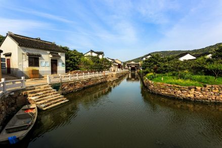 陆巷古村