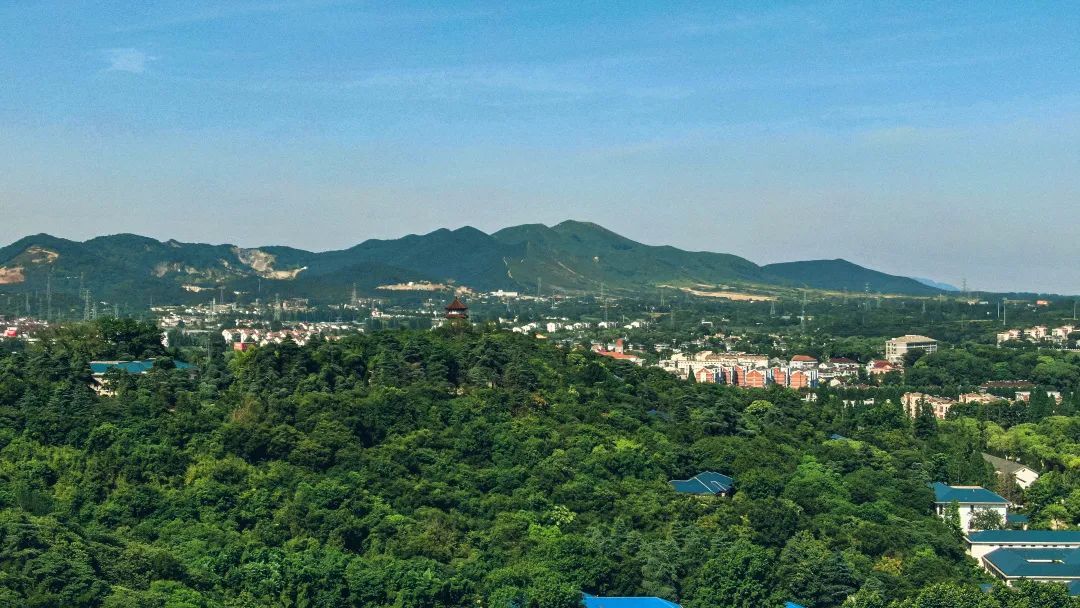 汤山地貌 