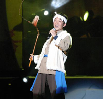 石占明演出照