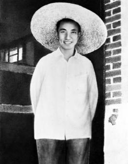 1951年，任中共湖南湘潭县委书记