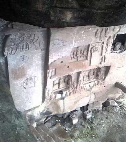 舍身岩（大月寺）造像群