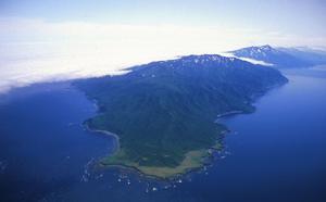 东鄂霍次克海