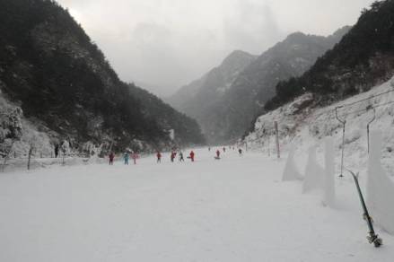 牧护关滑雪场