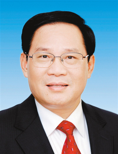 李强