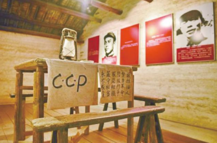 泽东水口连队建党旧址-叶家祠后厅阁楼