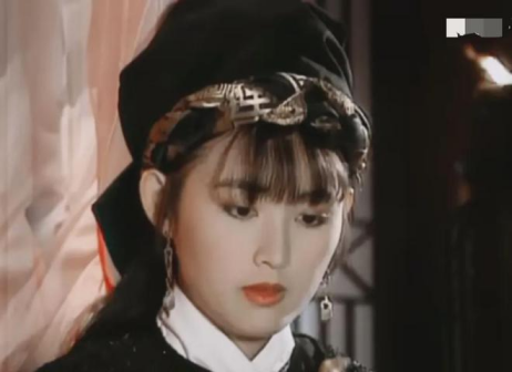 《秦始皇和阿房女》中饰演逸云